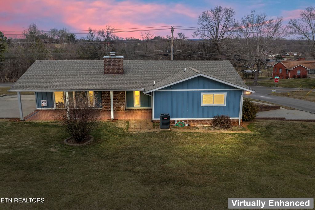 Photo of 2572 Sevierville Rd Rd, Maryville, TN 37804 (MLS # 1328155)