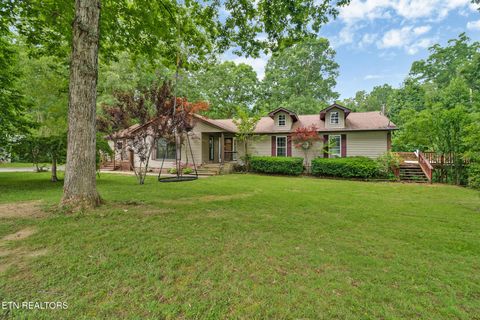 1541 Clear Creek Rd Crossville TN 38571