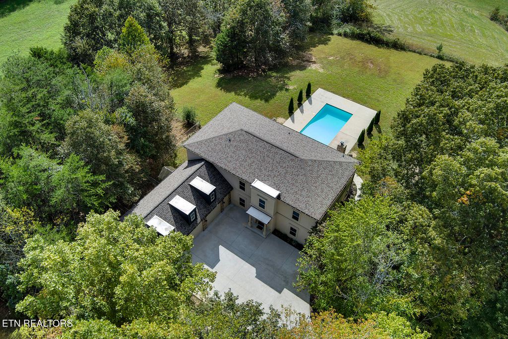 Photo of 405 Beard Valley Rd, Maynardville, TN 37807 (MLS # 1280005)