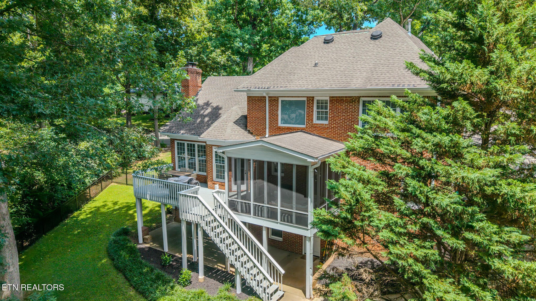 12209 Oakmont Circle
