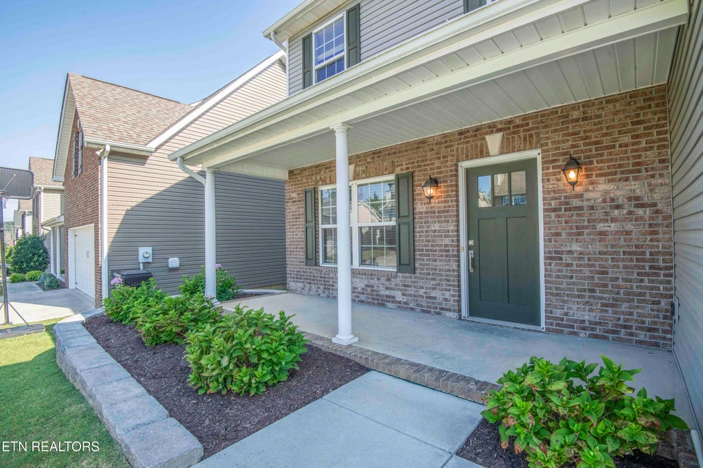 Photo of 7308 Calla Crossing Lane, Knoxville, TN 37918 (MLS # 1354967)