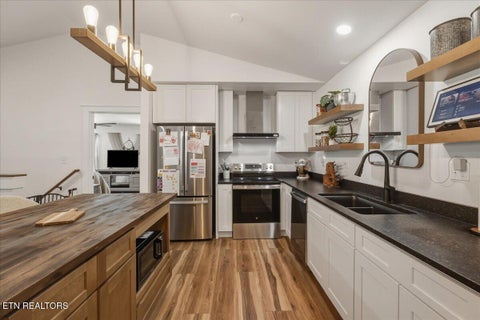 Tiny photo for 123 Cove Springs Drive, Dandridge, TN 37725 (MLS # 1355768)