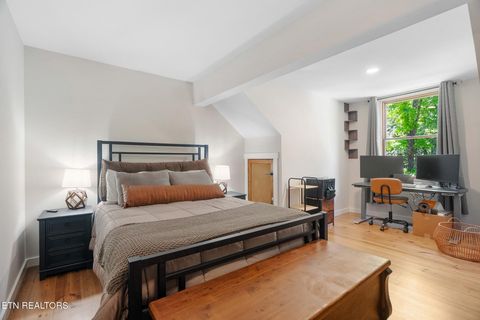 Tiny photo for 2418 E Gallaher Ferry Rd, Knoxville, TN 37932 (MLS # 1341285)