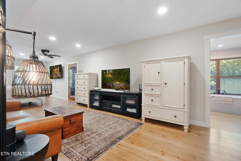 Tiny photo for 2418 E Gallaher Ferry Rd, Knoxville, TN 37932 (MLS # 1341285)