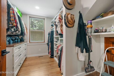 Tiny photo for 2418 E Gallaher Ferry Rd, Knoxville, TN 37932 (MLS # 1341285)