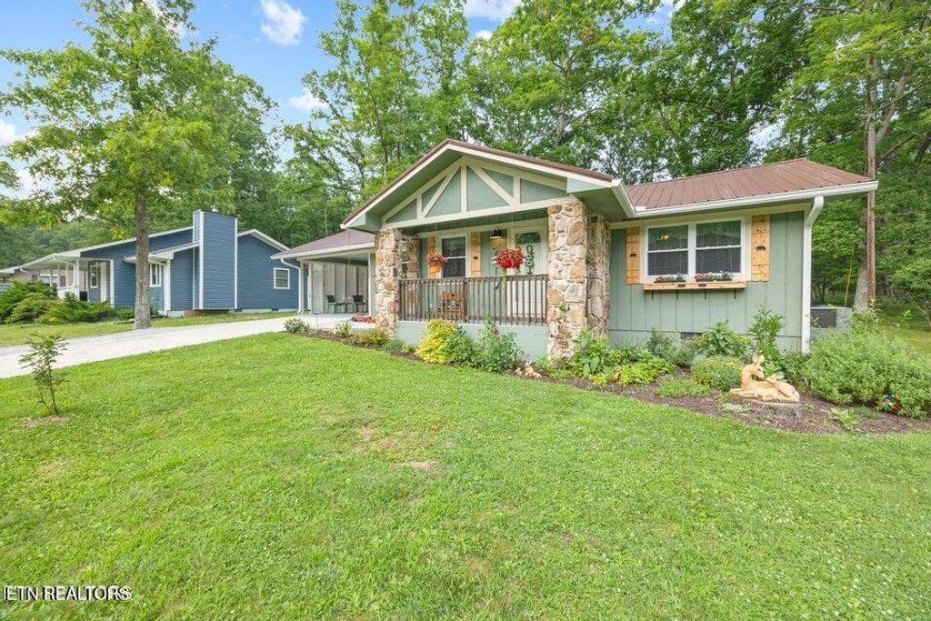 Photo of 137 Jasper Drive, Crossville, TN 38558 (MLS # 1331708)