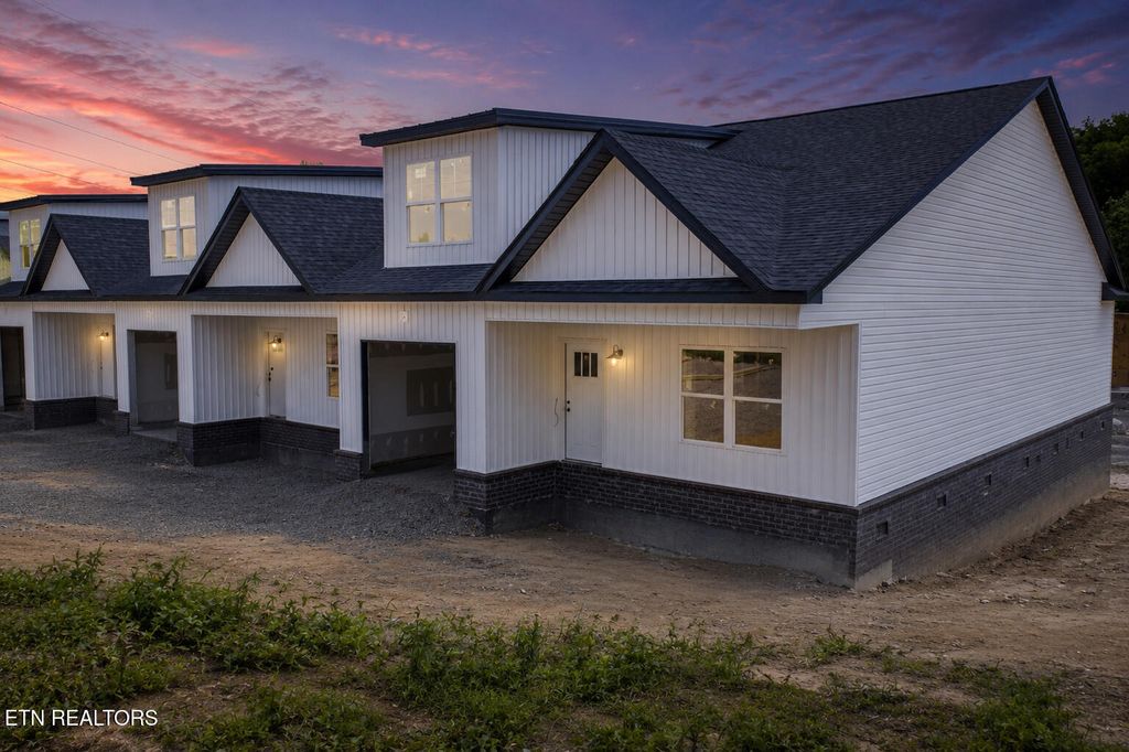 Photo of 347 Webster Drive, Blaine, TN 37709 (MLS # 1340992)