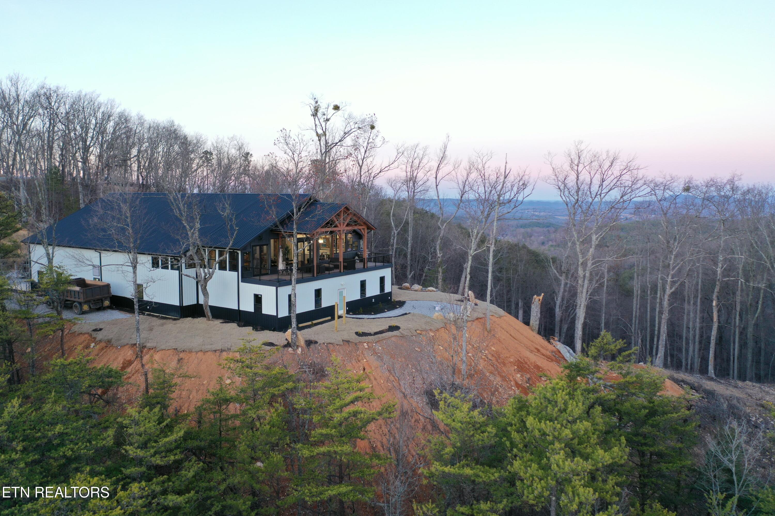 550 Steer Creek Rd