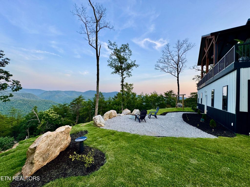 Photo of 550 Steer Creek Rd, Tellico Plains, TN 37385 (MLS # 1289992)