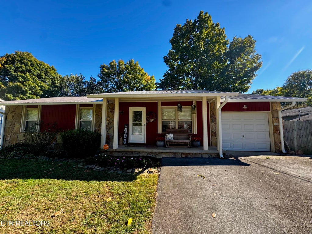 Photo of 1040 Brantley Drive, Knoxville, TN 37923 (MLS # 1359320)