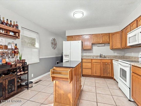 Tiny photo for 1040 Brantley Drive, Knoxville, TN 37923 (MLS # 1359320)