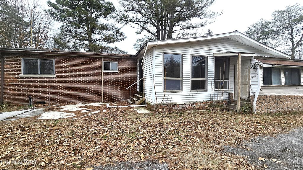 Photo of 5123 Roane State Hwy, Rockwood, TN 37854 (MLS # 1331528)