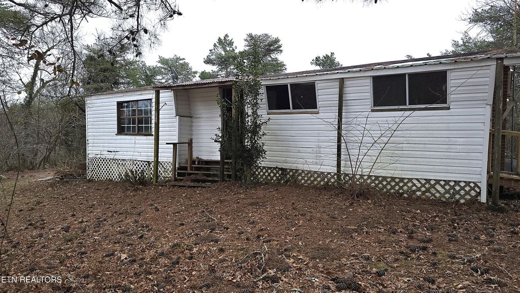 Photo of 5123 Roane State Hwy, Rockwood, TN 37854 (MLS # 1331528)