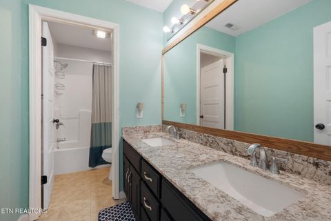 Tiny photo for 118 County Rd #327, Niota, TN 37826 (MLS # 1329506)