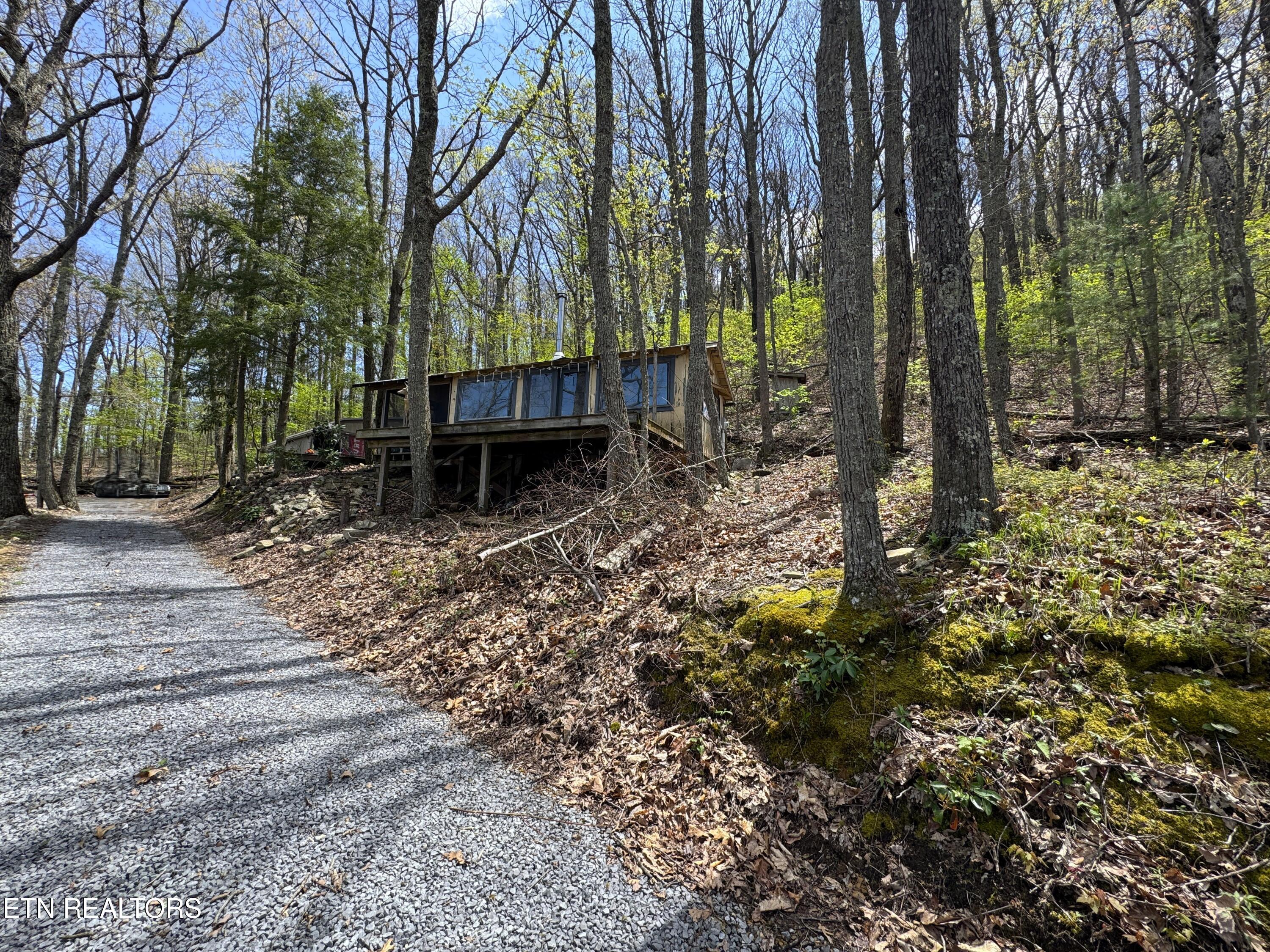 2939 Dupont Springs Rd