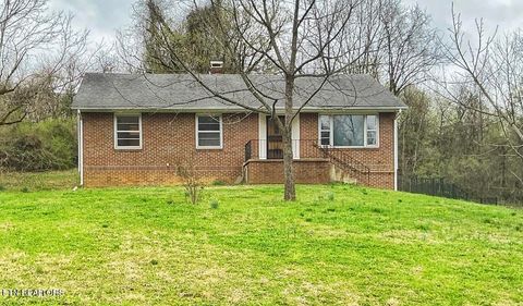 Photo of 2525 Belt Rd, Knoxville, TN 37920 (MLS # 1332204)