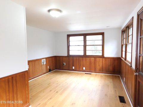 Tiny photo for 2525 Belt Rd, Knoxville, TN 37920 (MLS # 1332204)