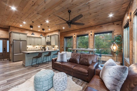 Tiny photo for 2139 Coopers Hawk Way, Sevierville, TN 37862 (MLS # 1359849)
