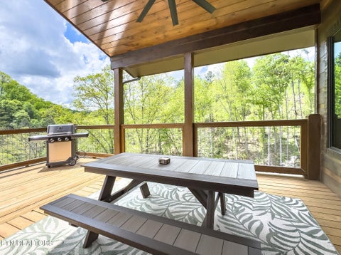 Tiny photo for 2139 Coopers Hawk Way, Sevierville, TN 37862 (MLS # 1359849)