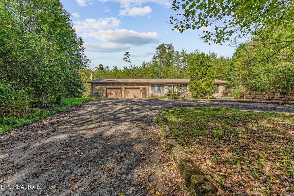 Photo of 1688 E Wolf Valley Rd, Heiskell, TN 37754 (MLS # 1317092)