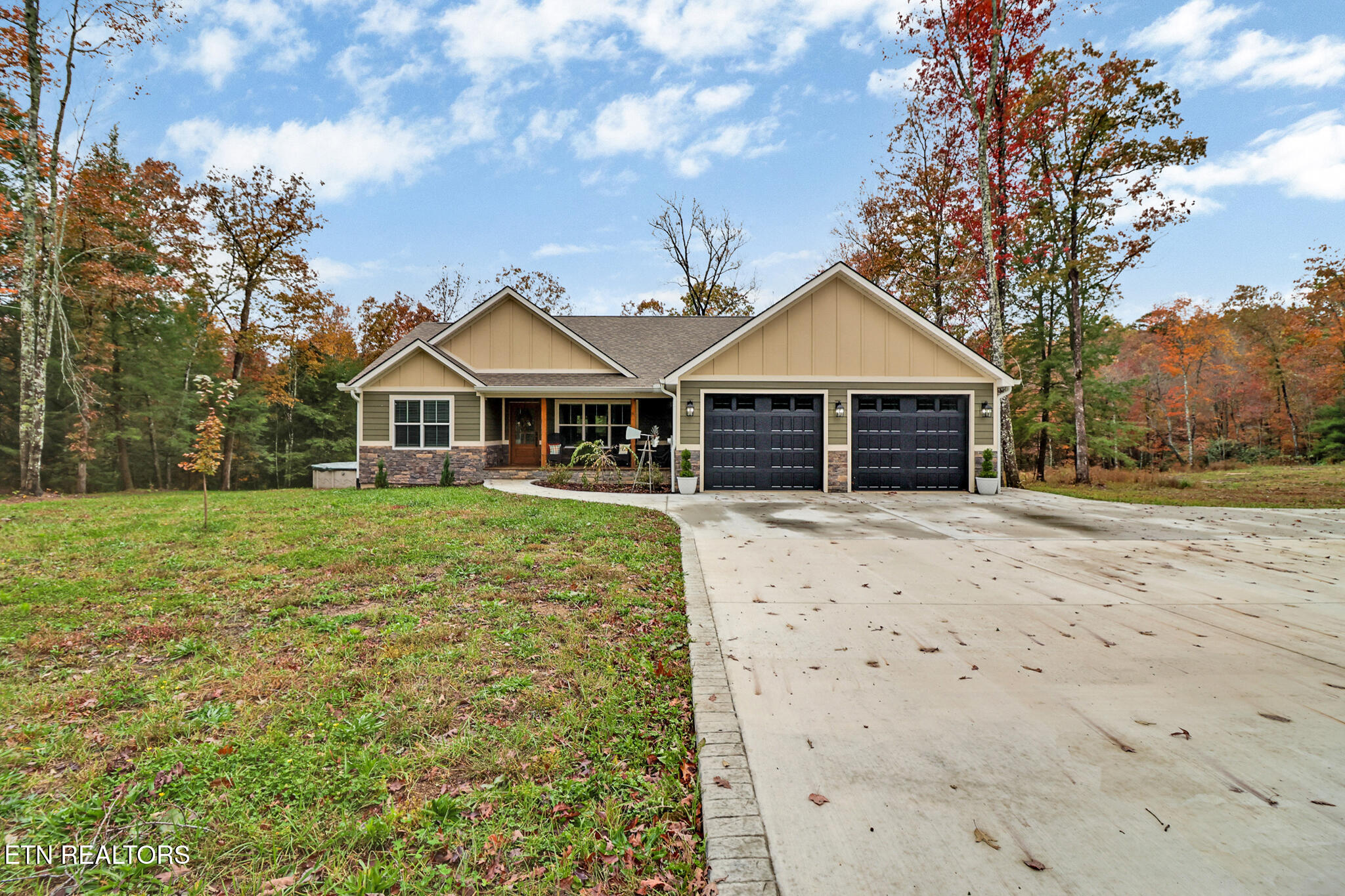 178 Creekview Court