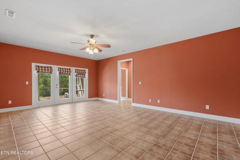 Tiny photo for 129 Heron Court, Vonore, TN 37885 (MLS # 1338781)