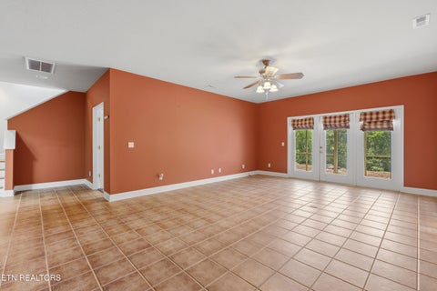 Tiny photo for 129 Heron Court, Vonore, TN 37885 (MLS # 1338781)