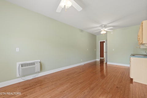 Tiny photo for 129 Heron Court, Vonore, TN 37885 (MLS # 1338781)