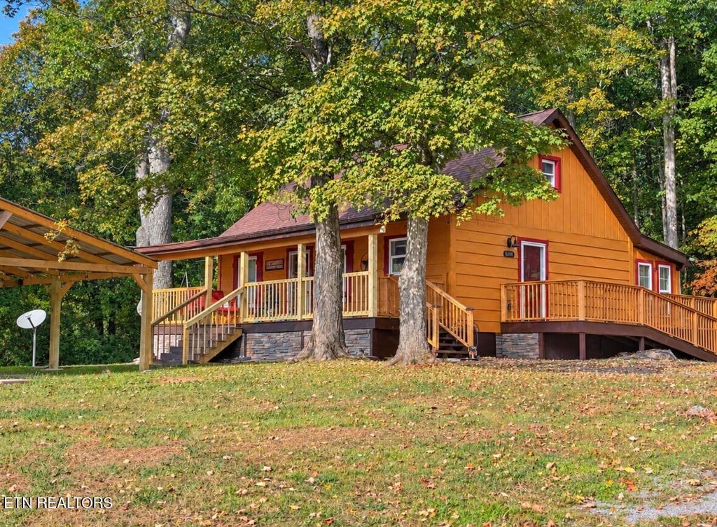 Photo of 6104 Roberts Rd, Corryton, TN 37721 (MLS # 1359299)