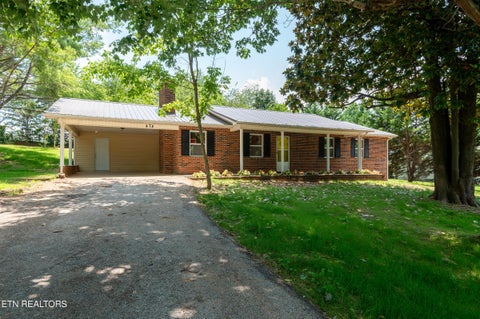 Property photo of 474 Bank St, Tellico Plains, TN 37385