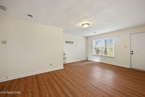Tiny photo for 8709 Olde Colony Tr #18, Knoxville, TN 37923 (MLS # 1334777)