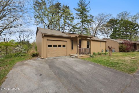 Photo of 8709 Olde Colony Tr #18, Knoxville, TN 37923 (MLS # 1334777)