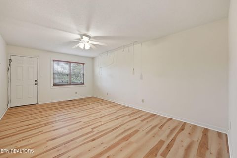 Tiny photo for 8709 Olde Colony Tr #18, Knoxville, TN 37923 (MLS # 1334777)