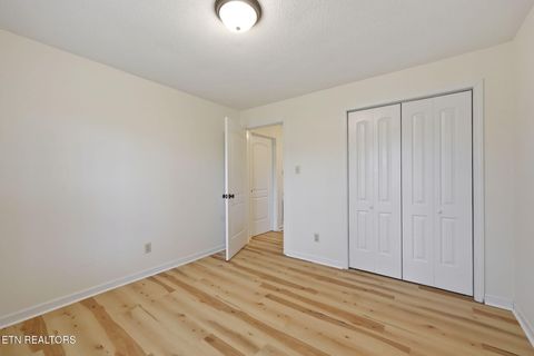 Tiny photo for 8709 Olde Colony Tr #18, Knoxville, TN 37923 (MLS # 1334777)