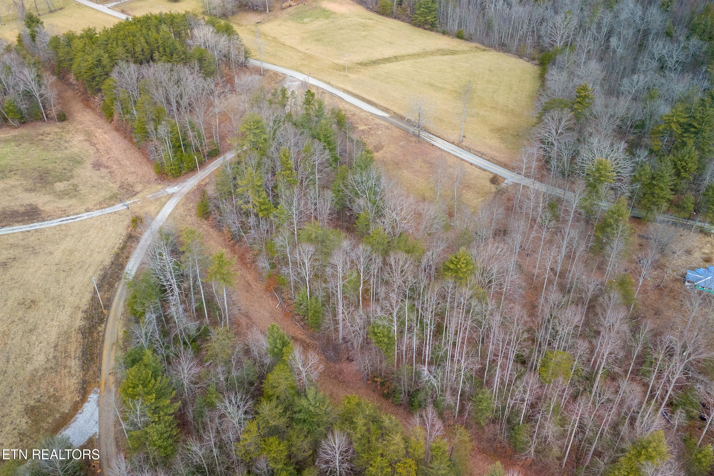 1567 Twin Bridge Rd