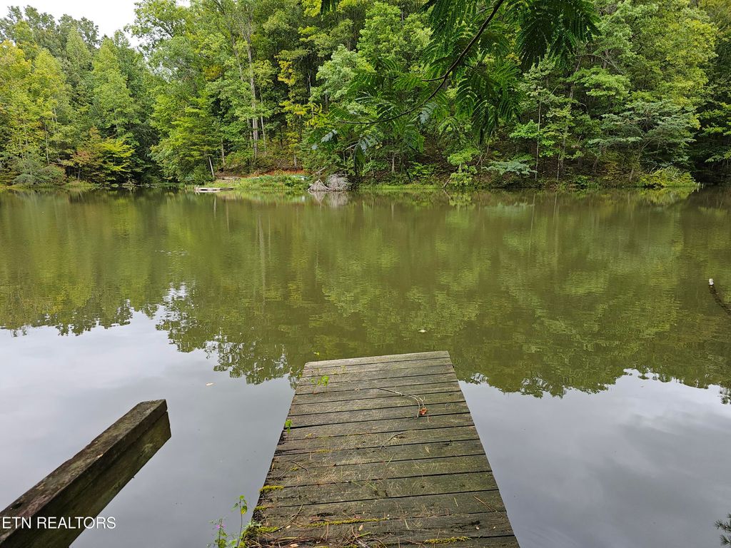 Photo of 3646 Woodcove Circle, Maryville, TN 37801 (MLS # 1318955)