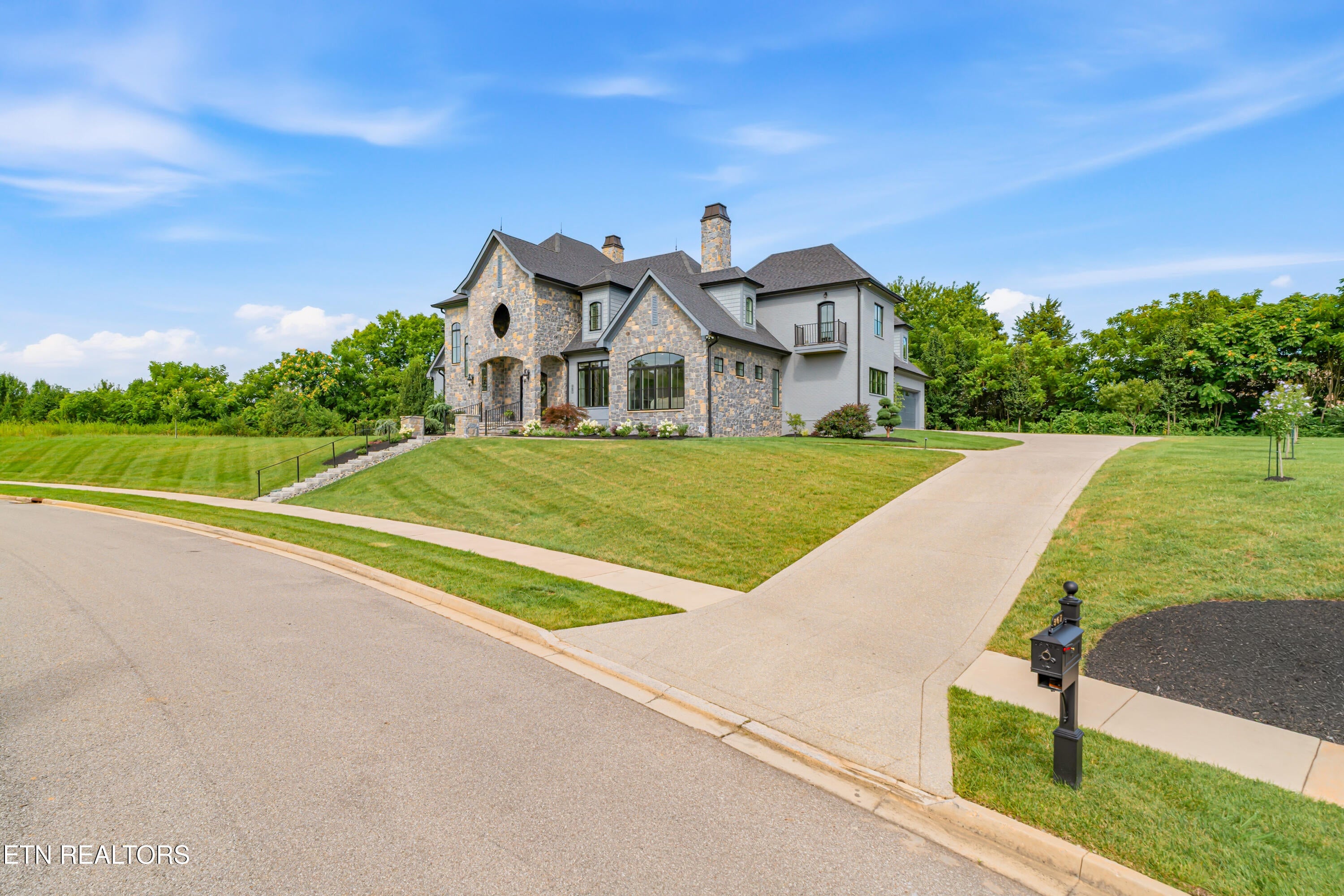 367 Barnsley Rd