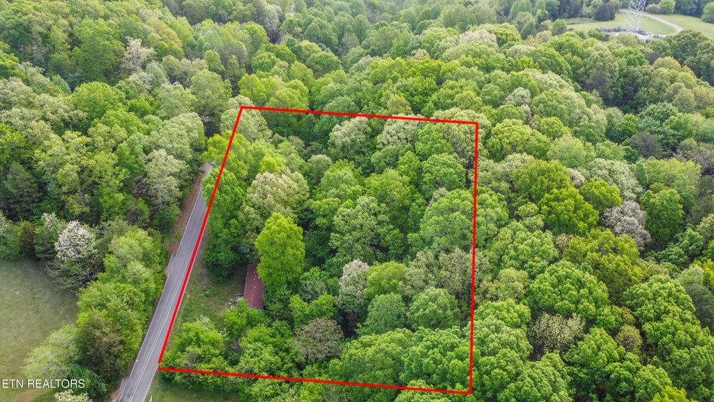 Photo of 960 Corinth Church Rd, Loudon, TN 37774 (MLS # 1298251)