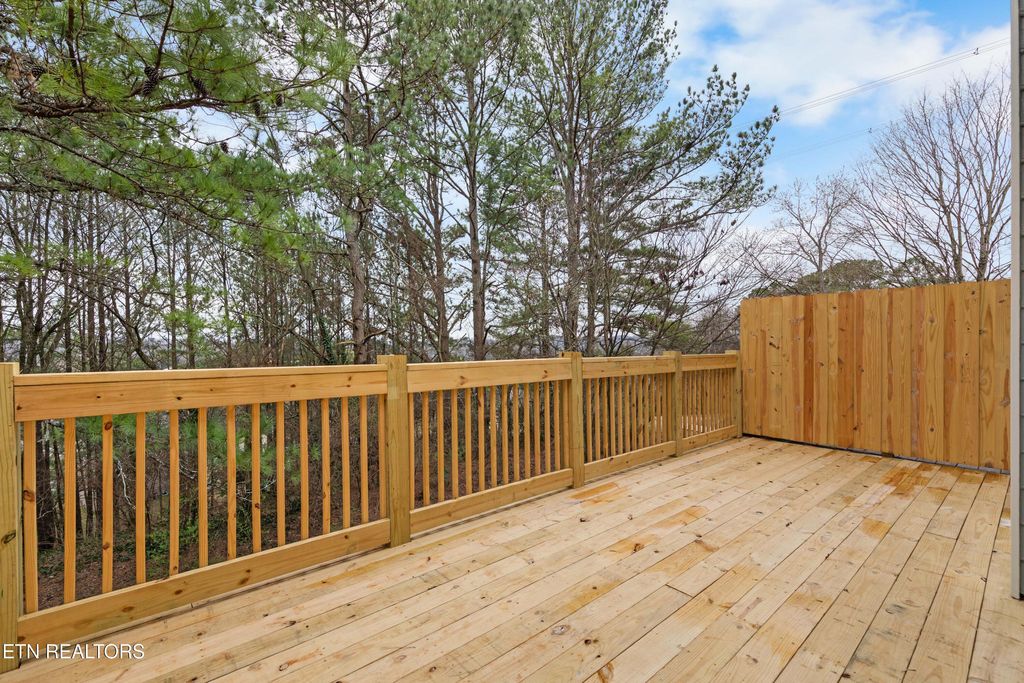 Photo of 804 Olde Pioneer Tr #161, Knoxville, TN 37923 (MLS # 1331402)