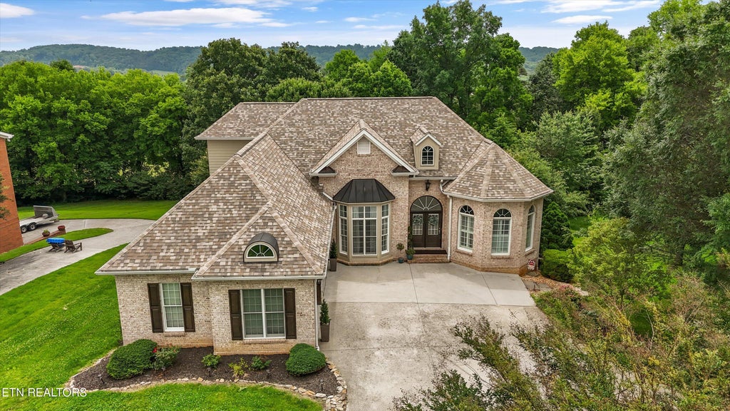 Photo of 430 Oak Chase Blvd, Lenoir City, TN 37772 (MLS # 1336442)