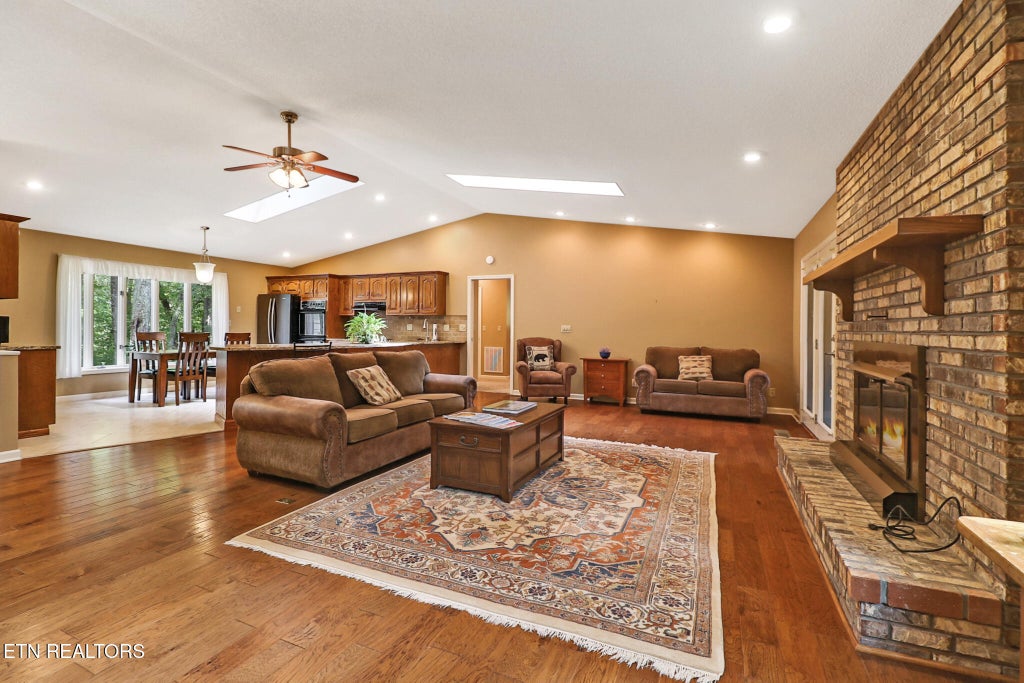Photo of 14 Park Terrace, Crossville, TN 38558 (MLS # 1356486)