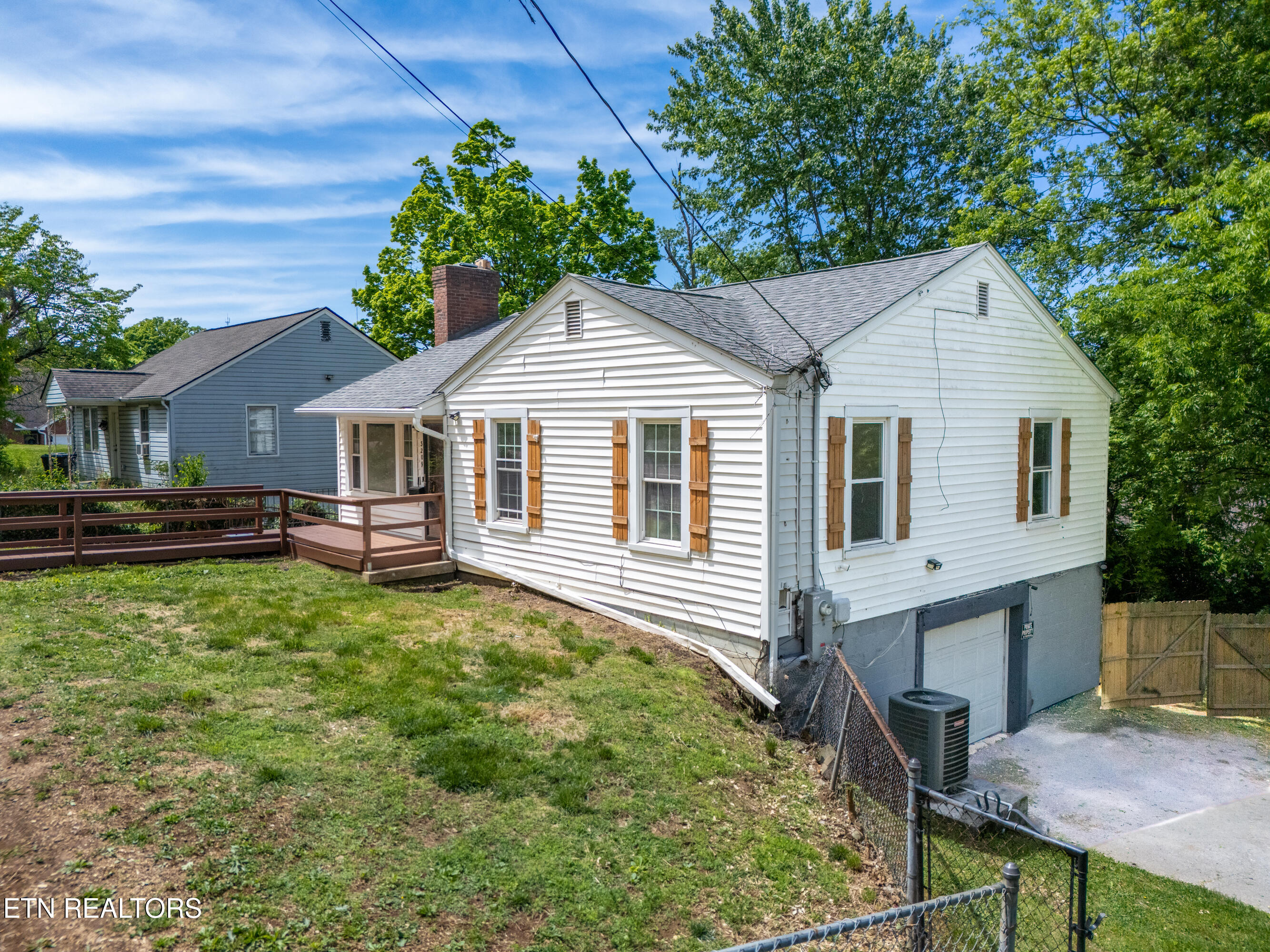 3209 Washington Pike
