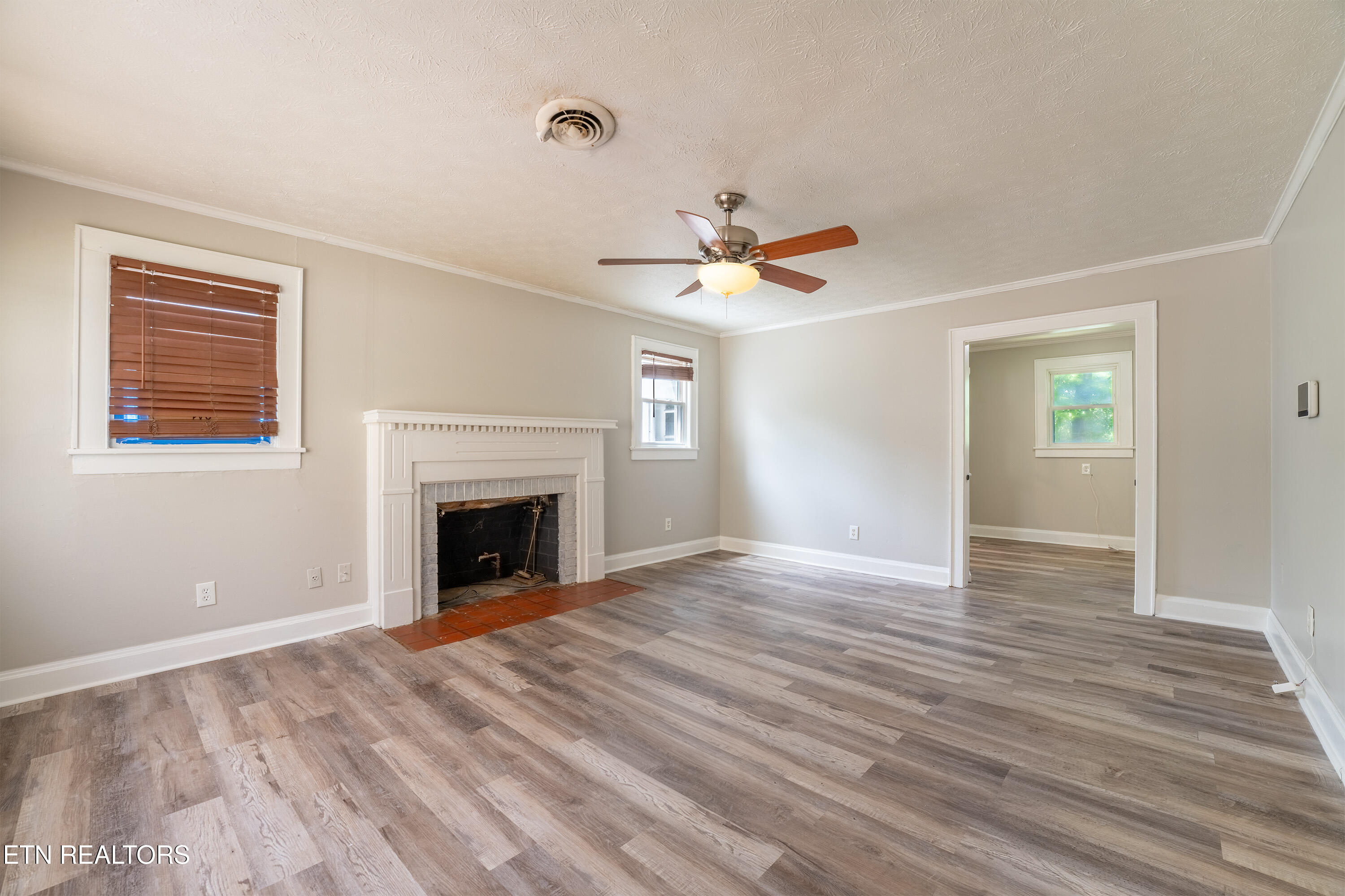 3209 Washington Pike