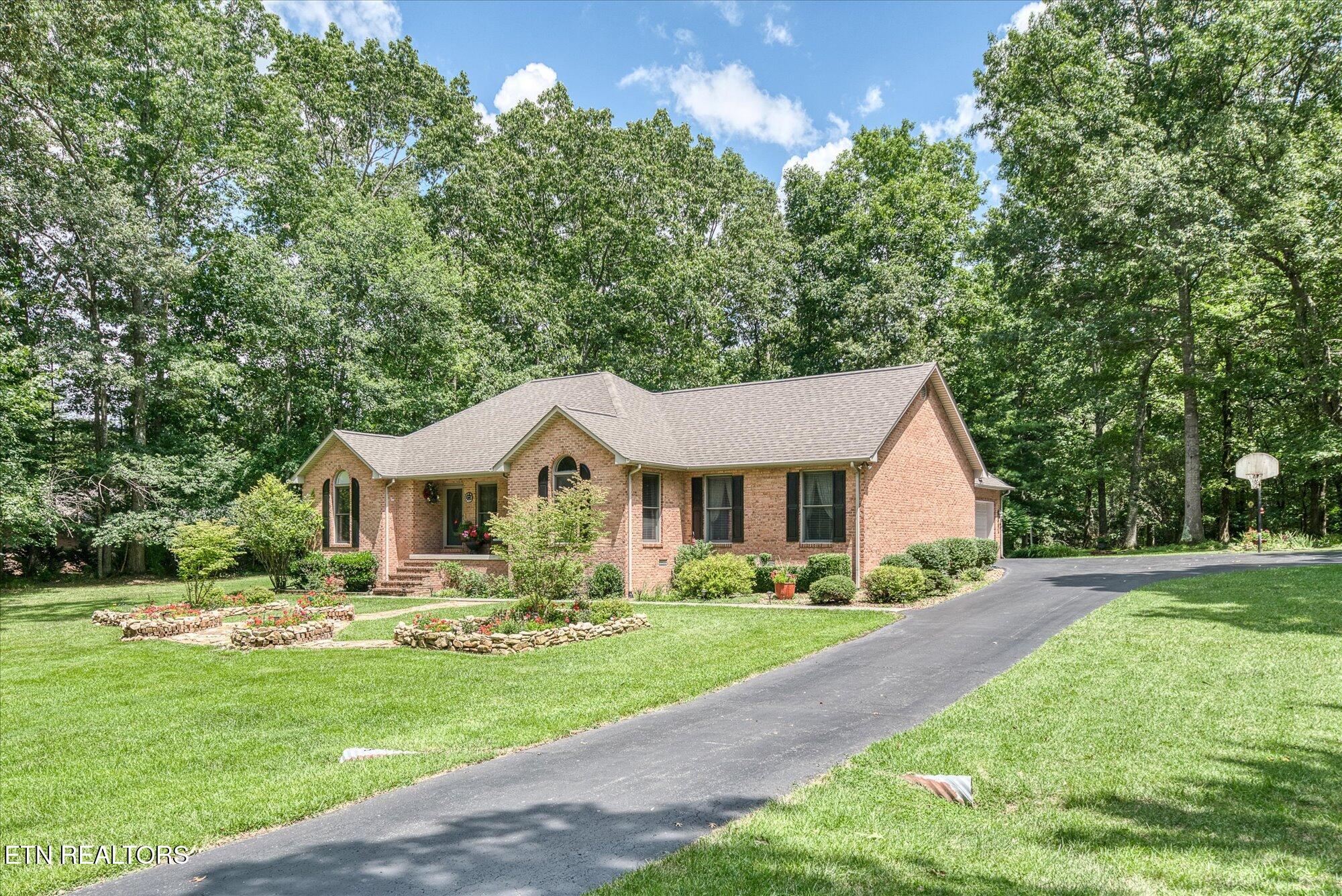 844 Laurel Circle Circle