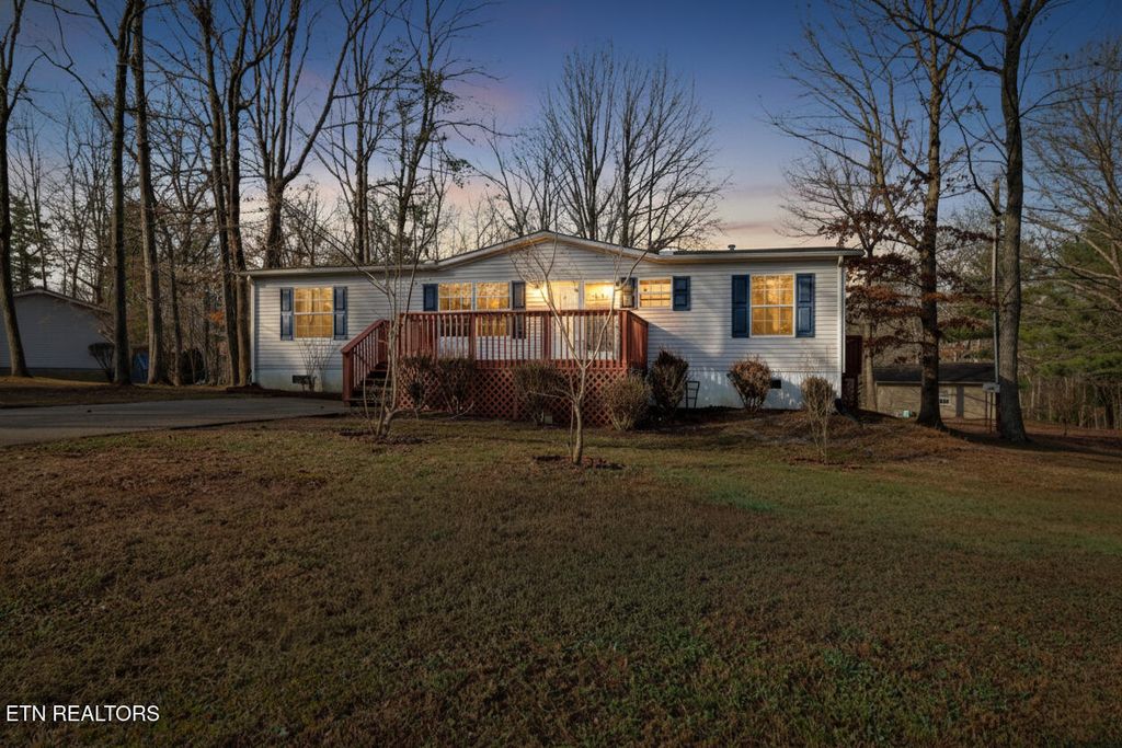 Photo of 139 Rugby Court, Crossville, TN 38558 (MLS # 1325790)