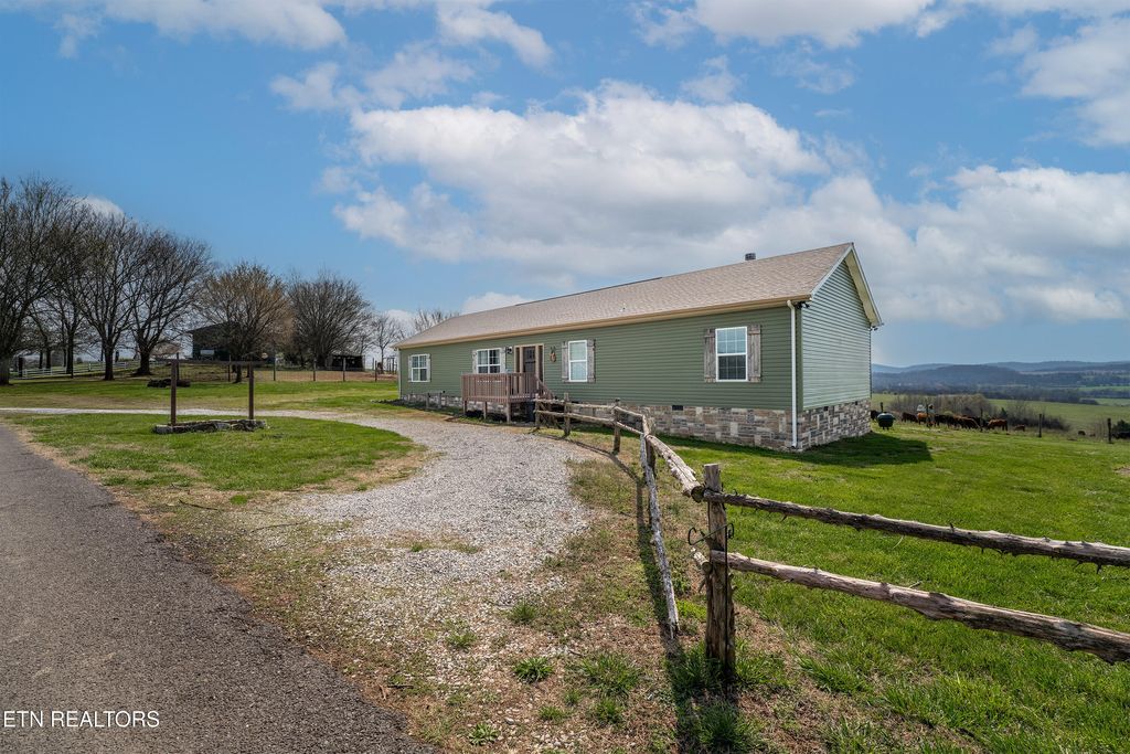 Photo of 2393 Forester Rd, New Market, TN 37820 (MLS # 1333955)