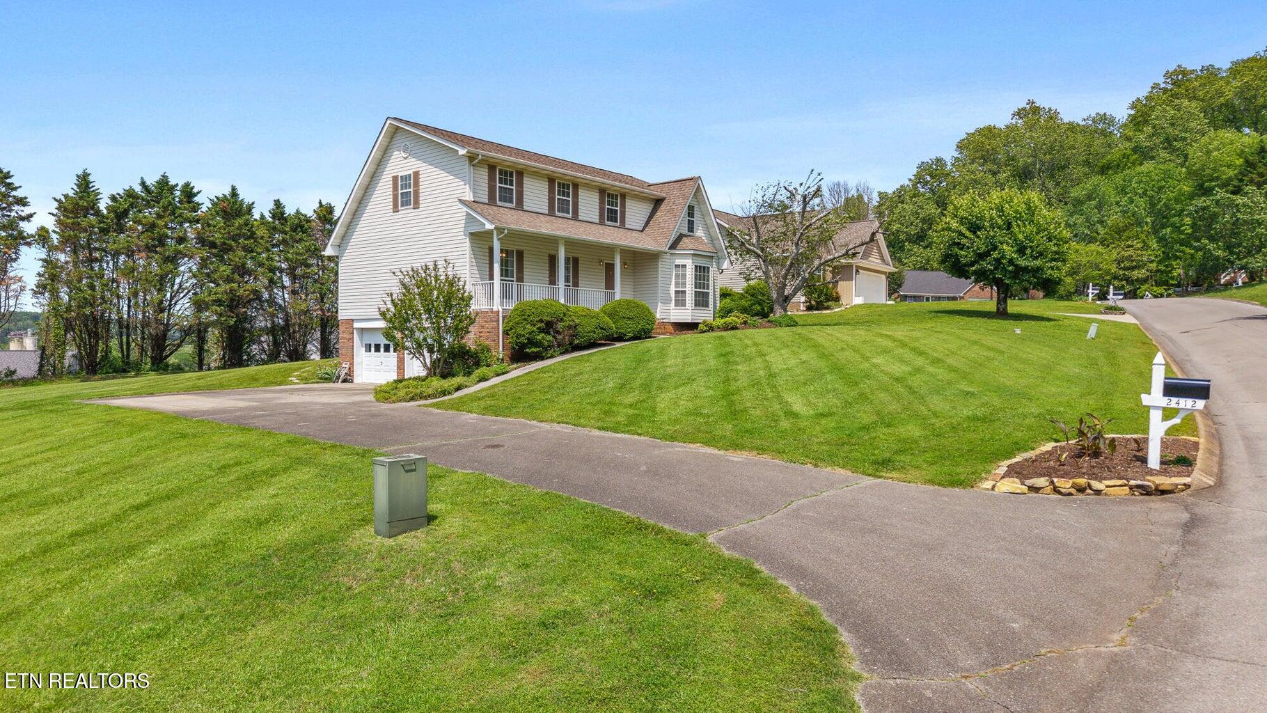 2412 Colonial Drive