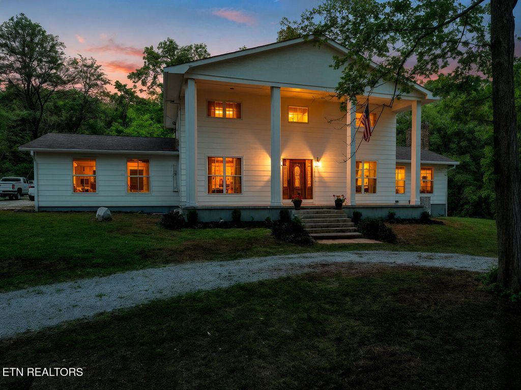 Photo of 6842 Four Mile Rd, Maryville, TN 37803 (MLS # 1339109)