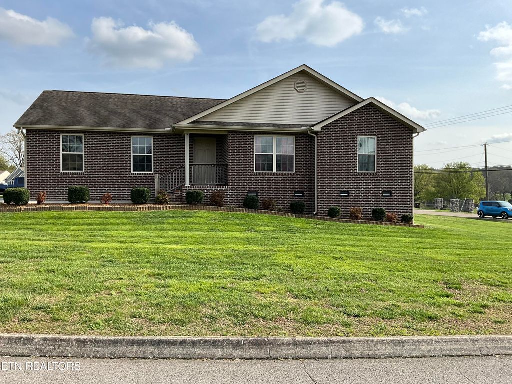Photo of 5348 Golden Eagle Lane, Corryton, TN 37721 (MLS # 1257772)
