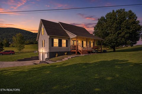 Photo of 4784 Old Highway 63, Speedwell, TN 37870 (MLS # 1345999)